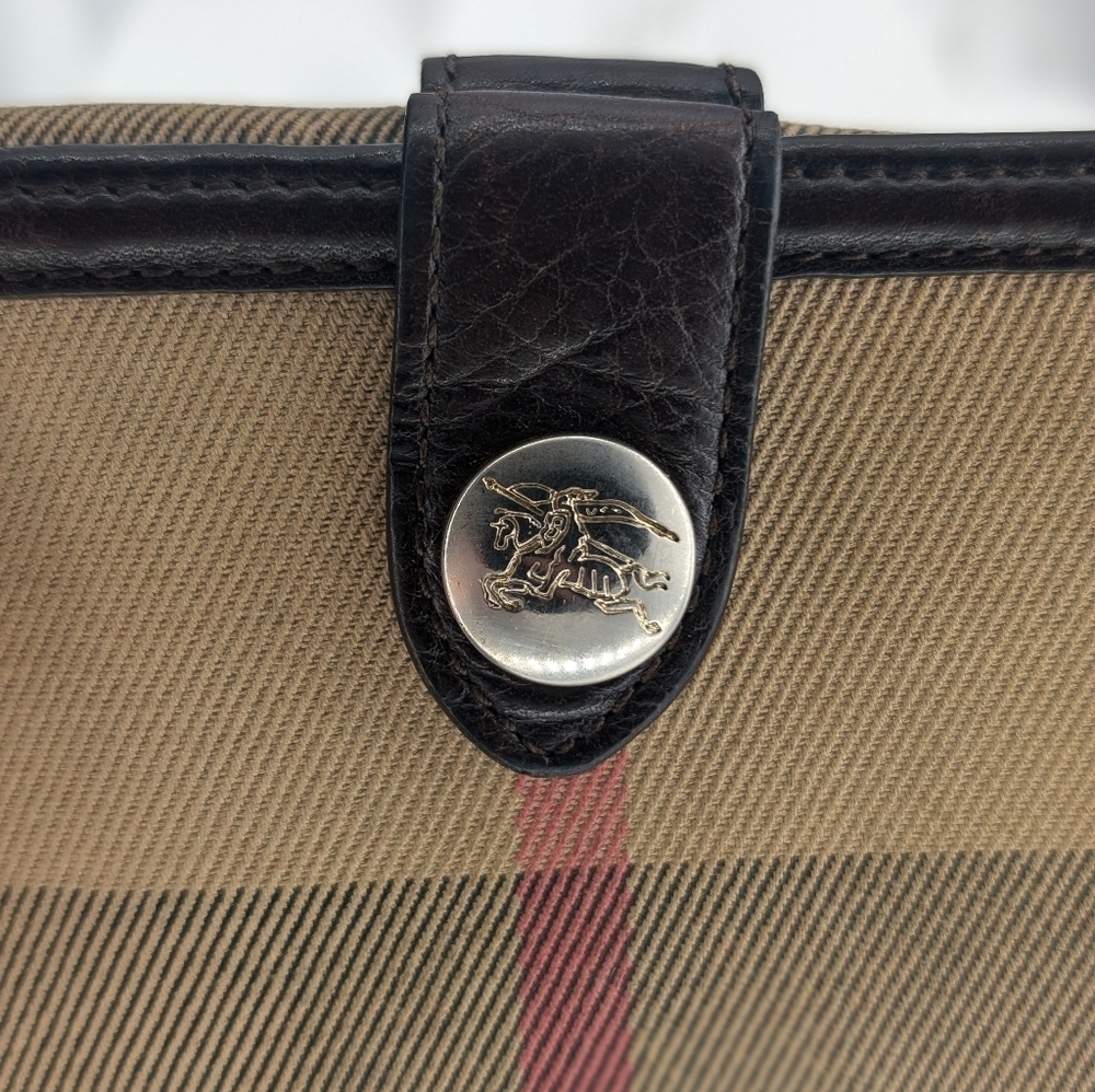 Burberry Brown/Beige Nova Check Canvas and Leather Buckle Compact Wallet - Picture 14 of 14